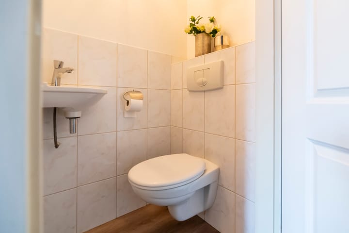 Foto 14 van van Marlotstraat 68