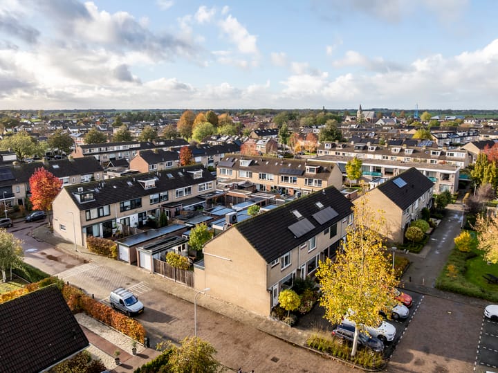 Foto 30 van van Marlotstraat 68