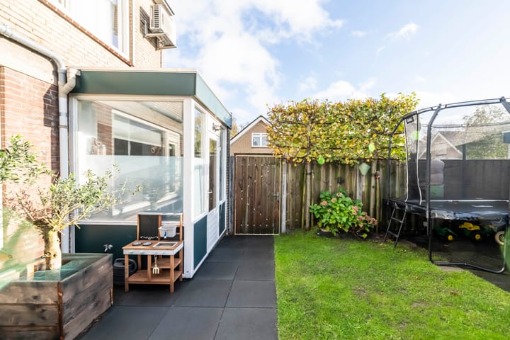 Foto 34 van van Marlotstraat 68