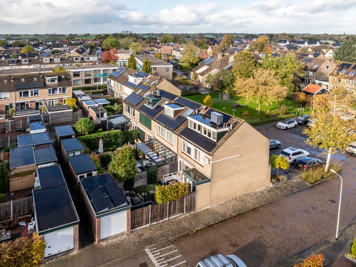 Foto 40 van van Marlotstraat 68