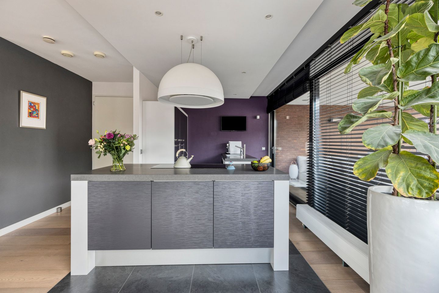 Photo 29 of Markendaalseweg 64-D23