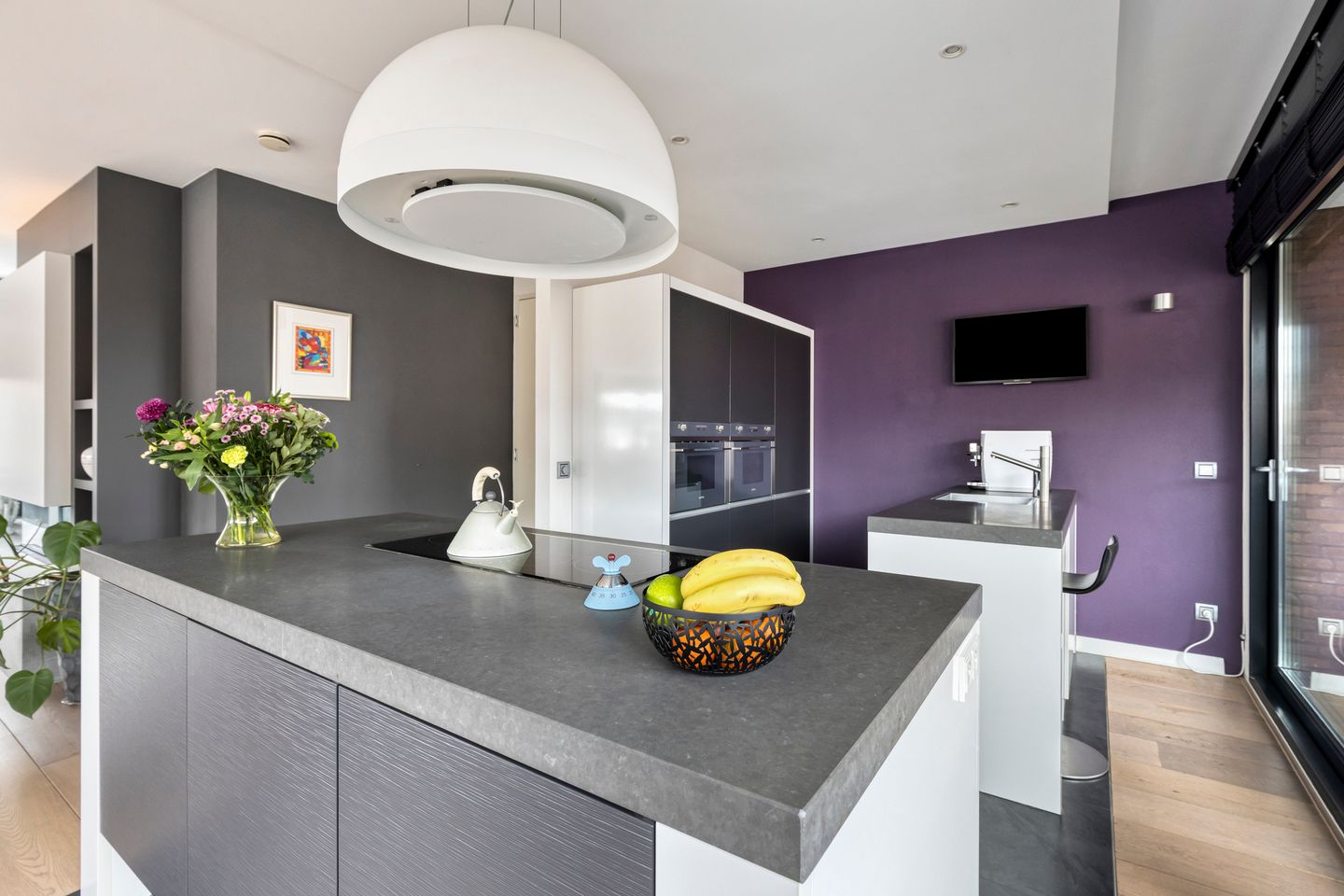 Photo 4 of Markendaalseweg 64-D23