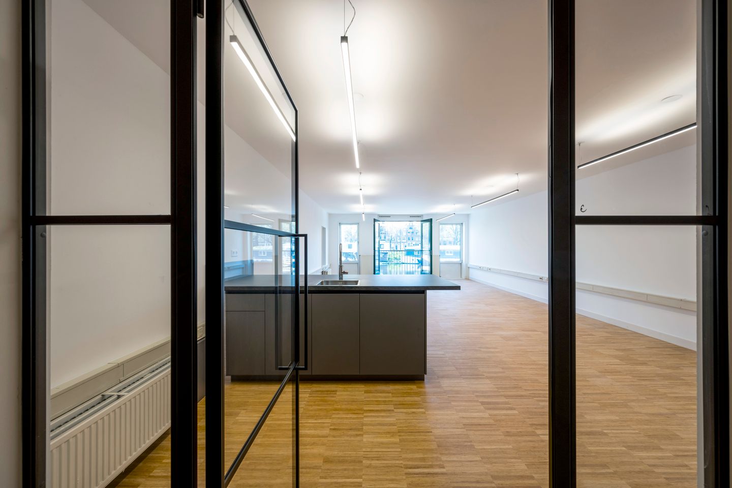 Bekijk foto 2 van Hoogte Kadijk 143-F4