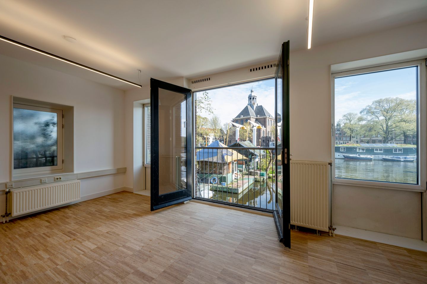 Bekijk foto 3 van Hoogte Kadijk 143-F4