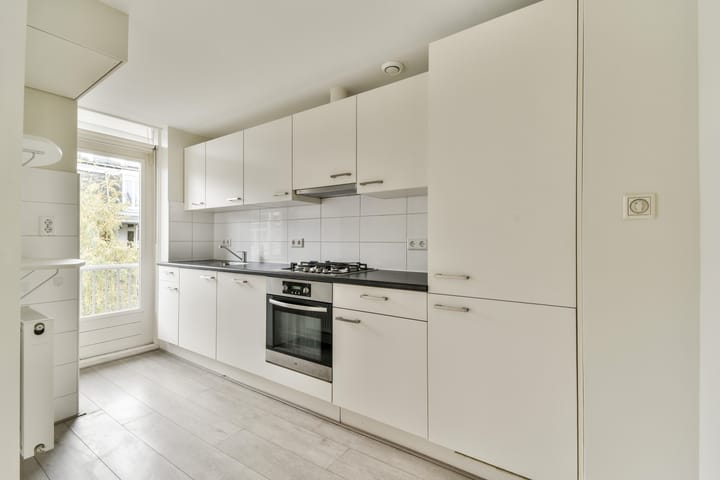 Photo 7 of Kanaalstraat 57-3