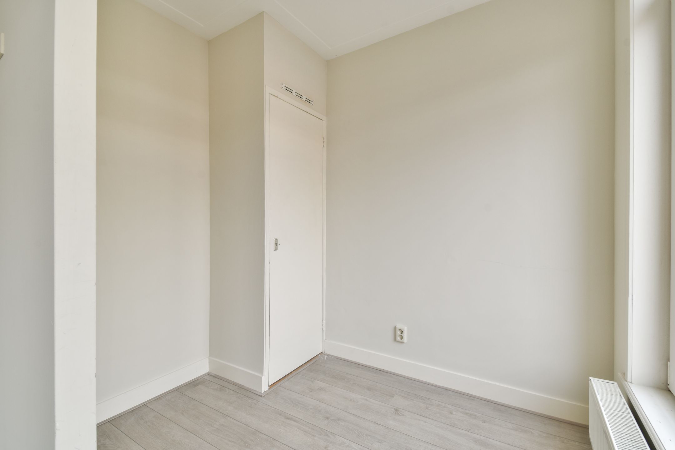 Foto 12 van Kanaalstraat 57-3