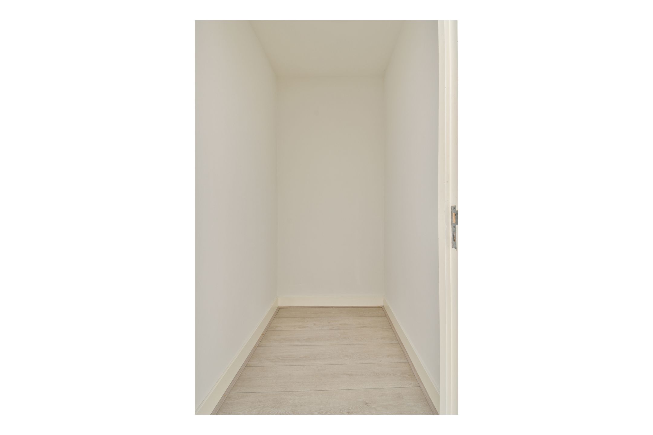 Foto 18 van Kanaalstraat 57-3