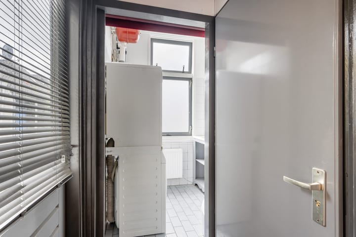 Photo 17 of 2e Maasbosstraat 94