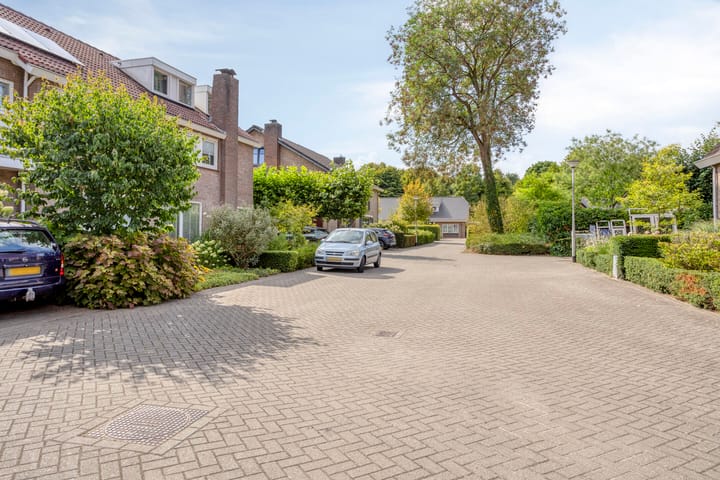 Foto 2 van Ravellaan 18