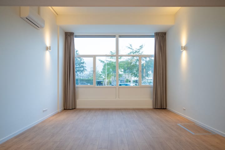 Photo 6 of Gerard Douplantsoen 36