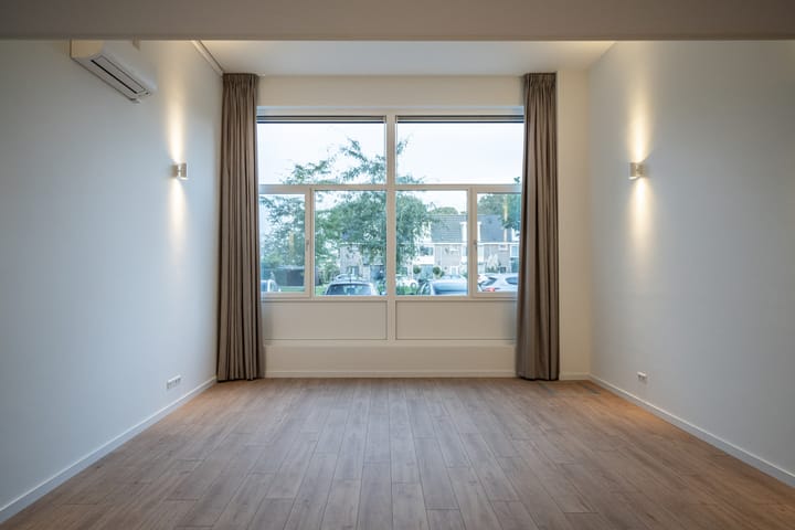 Photo 6 of Gerard Douplantsoen 37