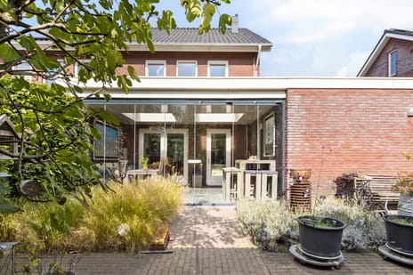 Koolwitje 6 tertiary image