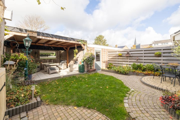 Foto 32 van De Imker 9