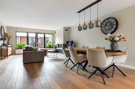 Sleper 29 secondary image