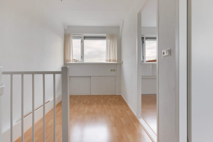 Photo 29 of Sleper 29