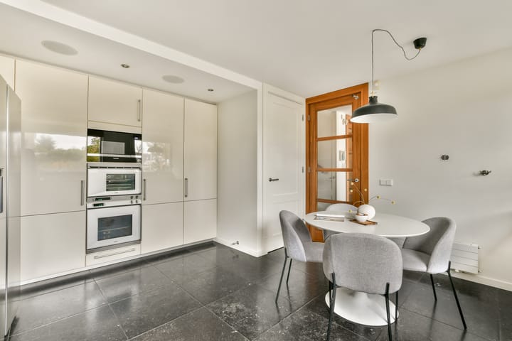 Photo 15 of Branding 14