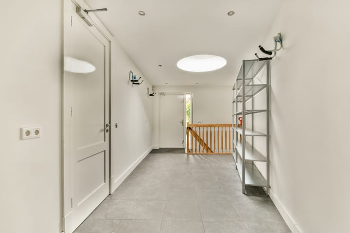 Photo 42 of Branding 14