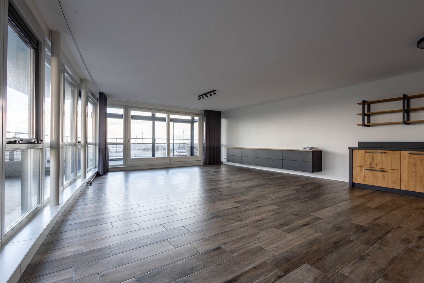 Photo 4 of Molenstreek 194-61