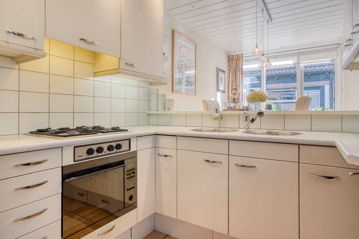 Foto 17 van Oudgenoegstraat 13