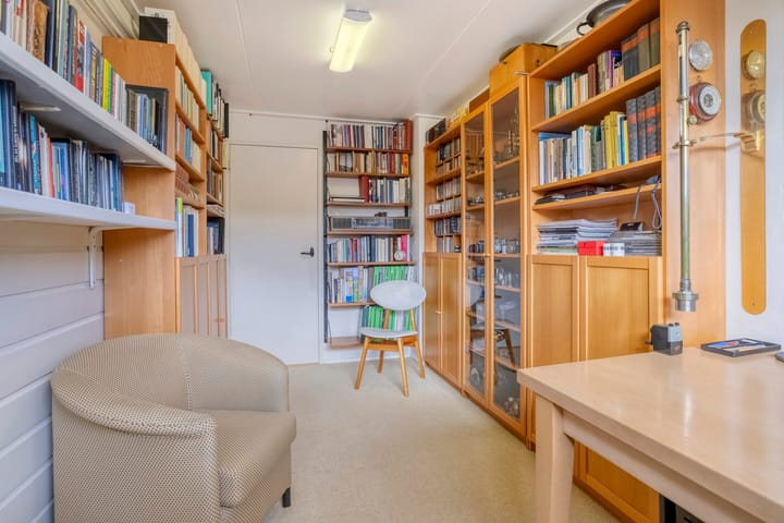 Foto 27 van Oudgenoegstraat 13