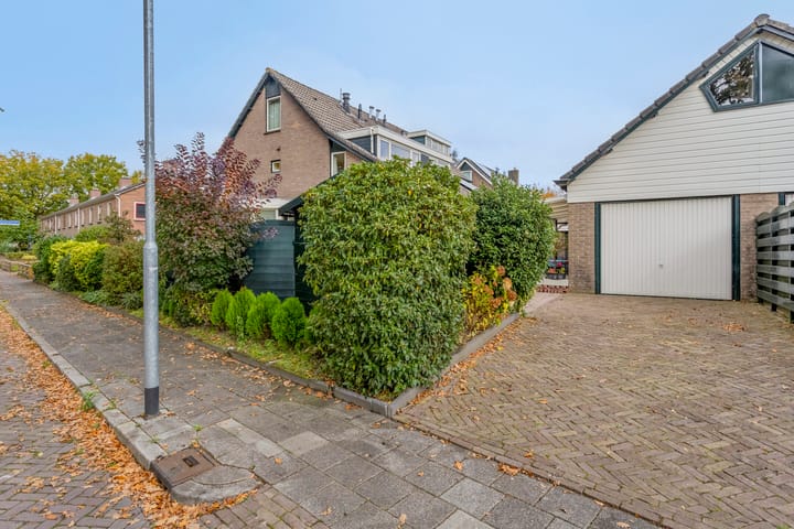 Foto 43 van Oudgenoegstraat 13