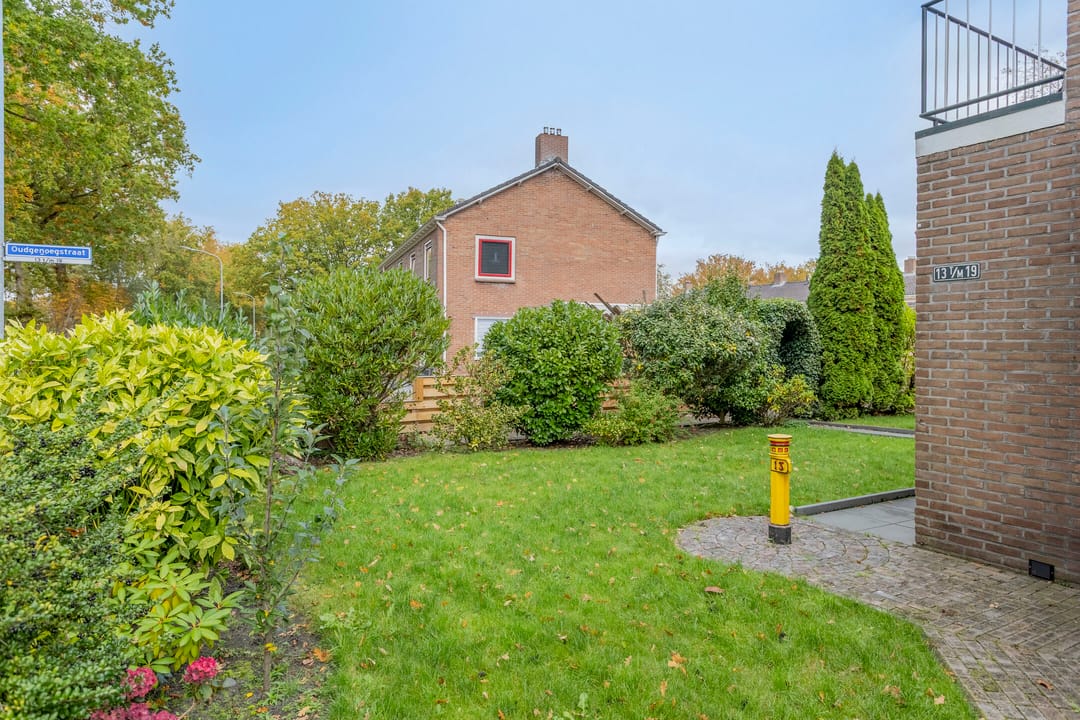 Foto 46 van Oudgenoegstraat 13