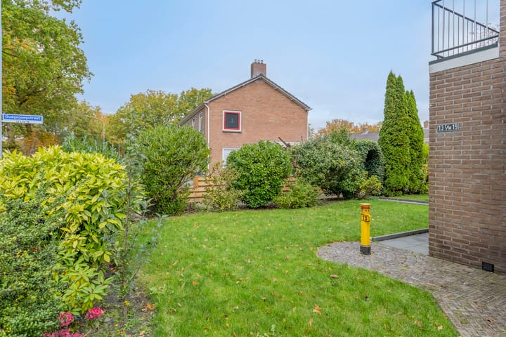 Foto 46 van Oudgenoegstraat 13