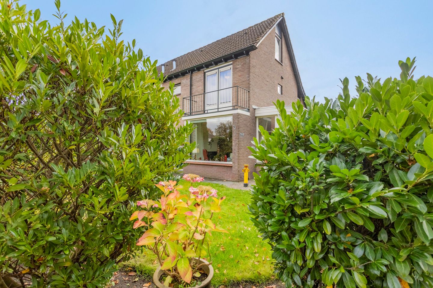 Foto 49 van Oudgenoegstraat 13