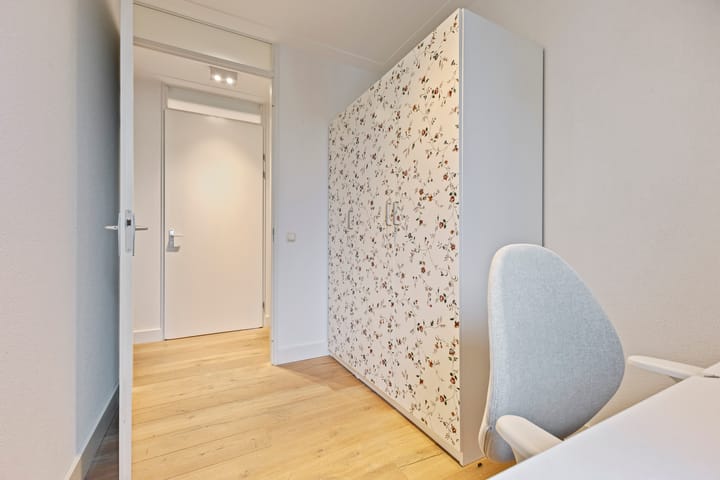 Foto 15 van Van Hoftenstraat 47