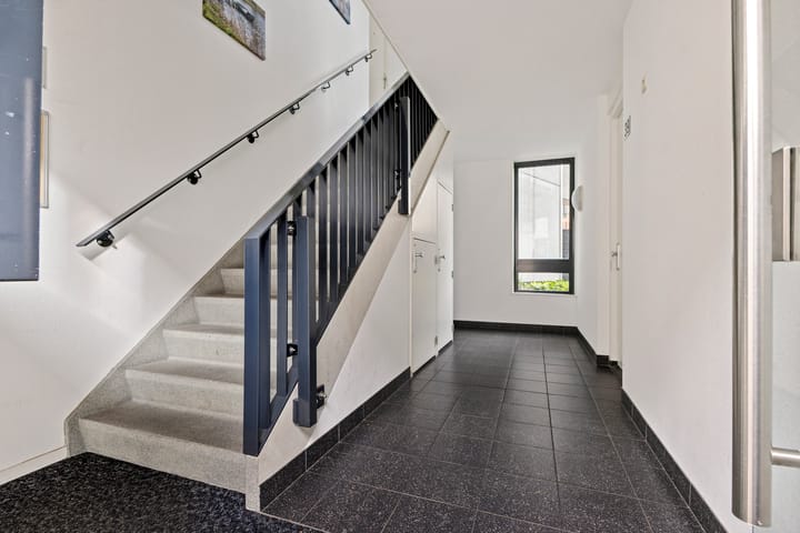 Foto 19 van Van Hoftenstraat 47