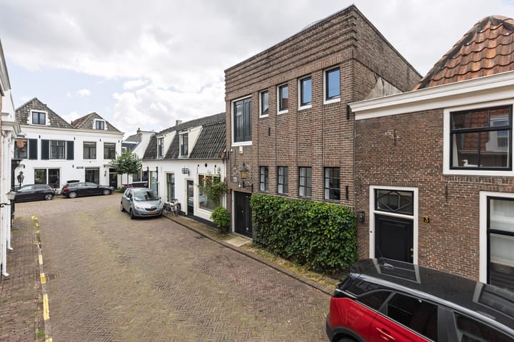 Foto 4 van Pastoorstraat 1
