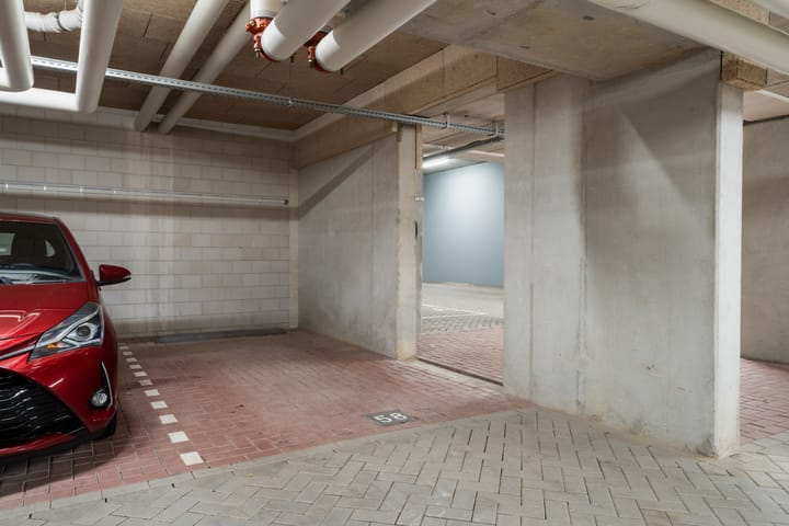 Foto 4 van Huidenclubplein 172