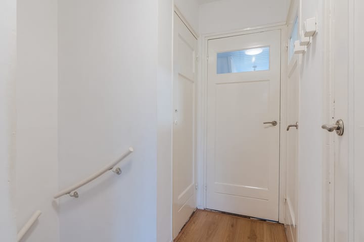 Photo 21 of Lassusstraat 72