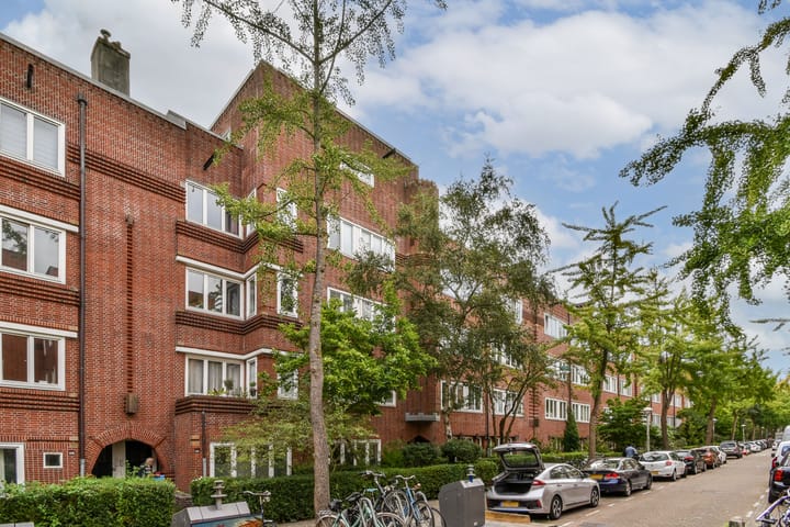 Photo 2 of Vespuccistraat 114-1