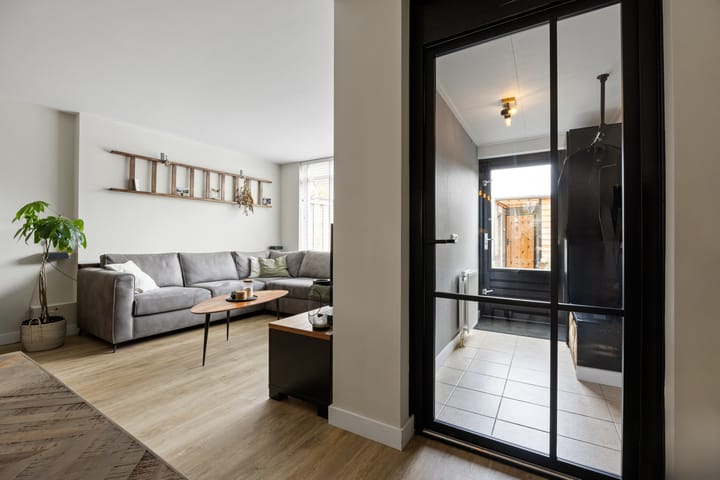 Photo 2 of Wethouder Rebellaan 5