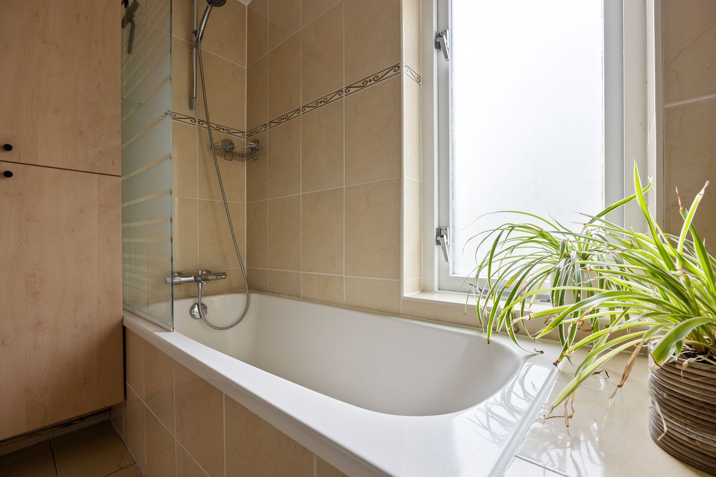 Foto 29 van Wethouder Rebellaan 5