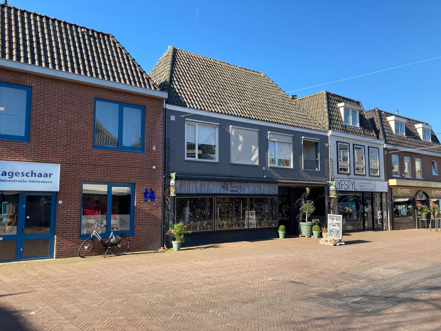 View photo 3 of Varkensmarkt 1