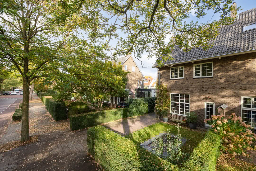 Foto 7 van Van Voorst tot Voorststraat 26