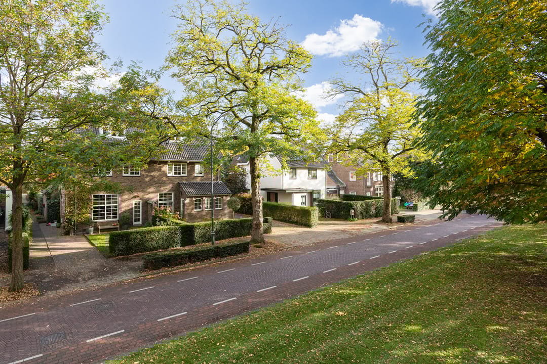 Foto 8 van Van Voorst tot Voorststraat 26