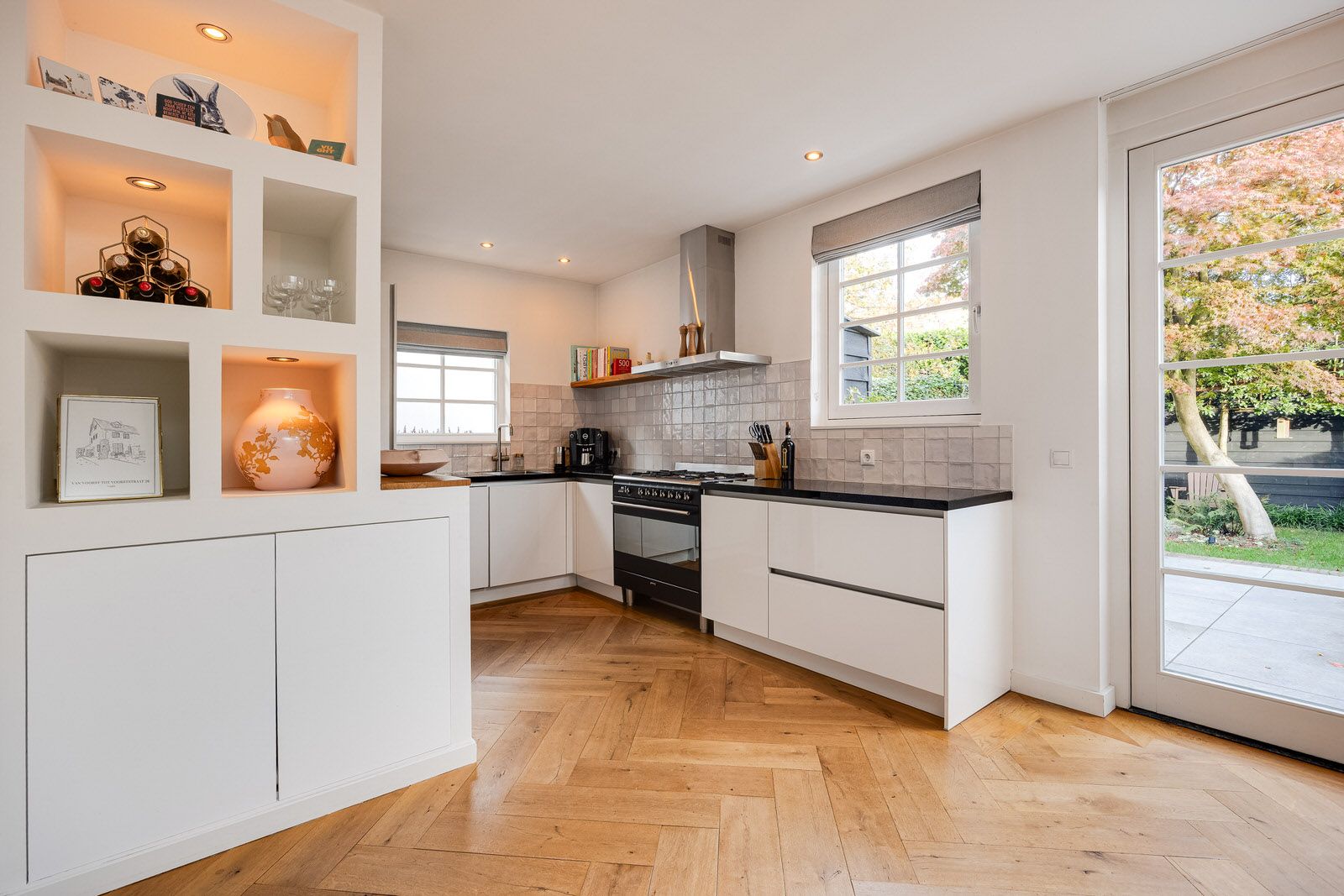 Foto 30 van Van Voorst tot Voorststraat 26