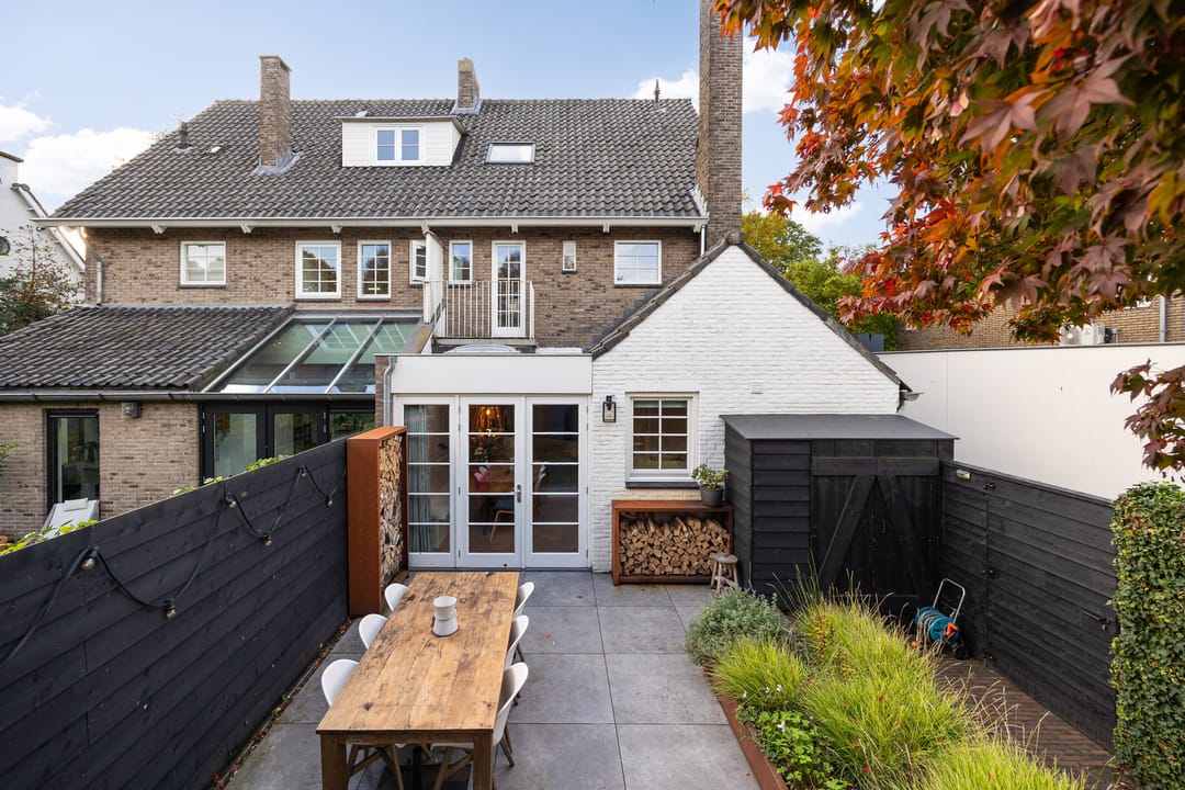 Foto 43 van Van Voorst tot Voorststraat 26