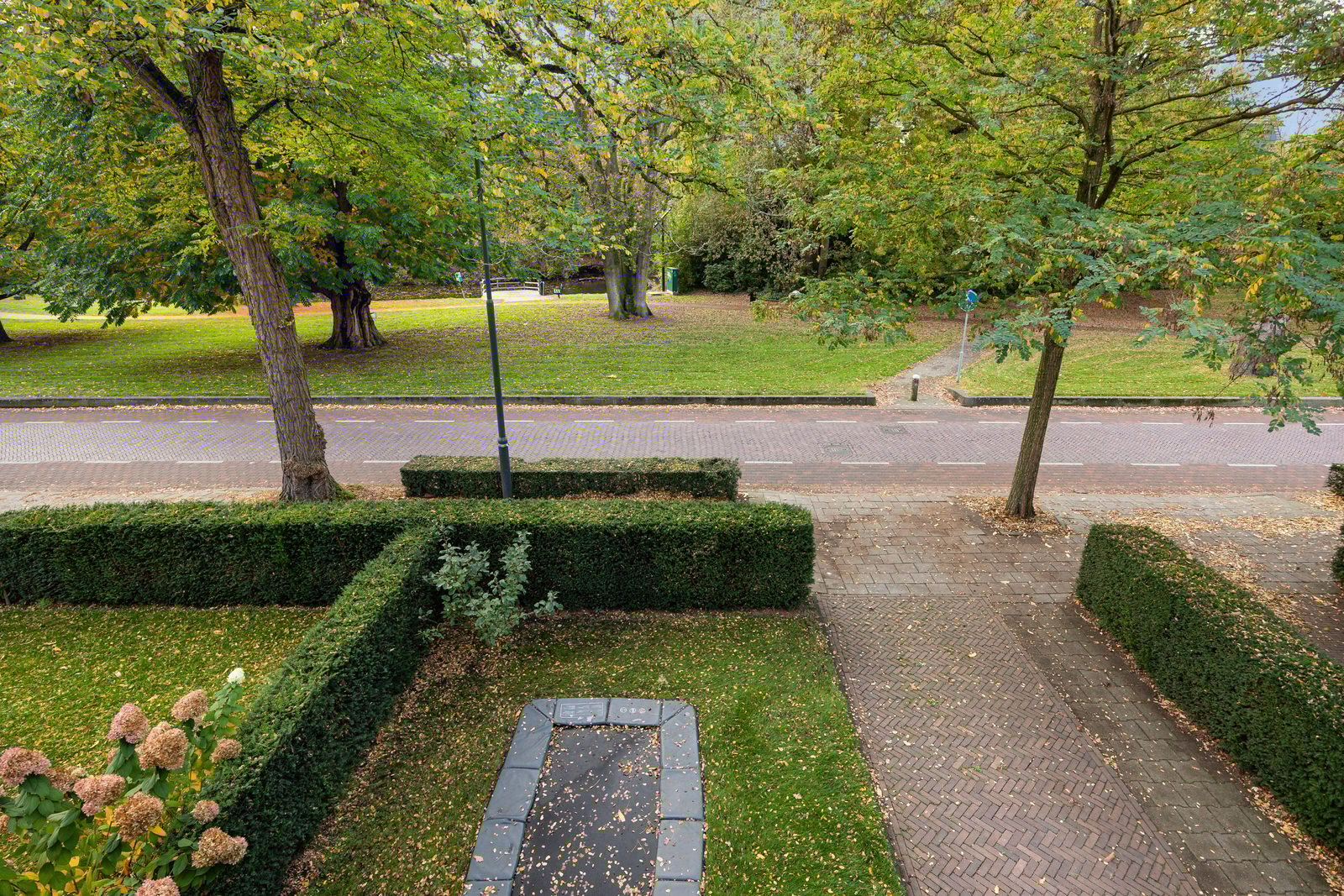 Foto 48 van Van Voorst tot Voorststraat 26