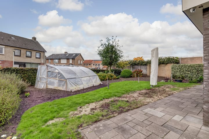 Photo 41 of Schuttersweide 11