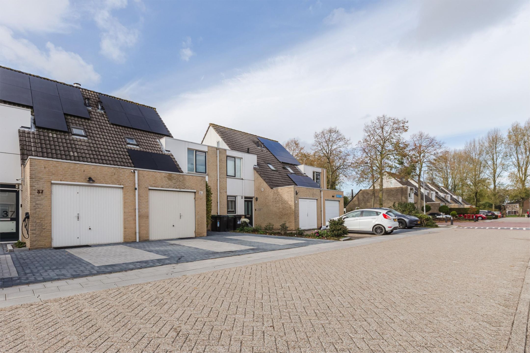 Foto 3 van Poulencstraat 39