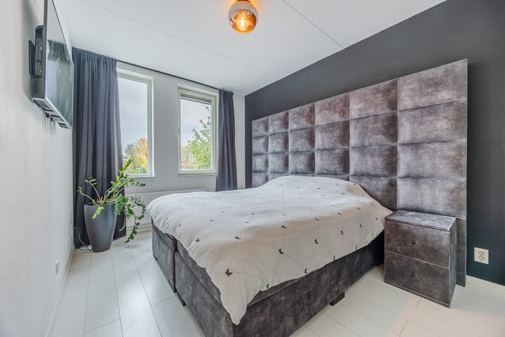 Photo 4 of Burgemeester Schoonheijtstraat 5