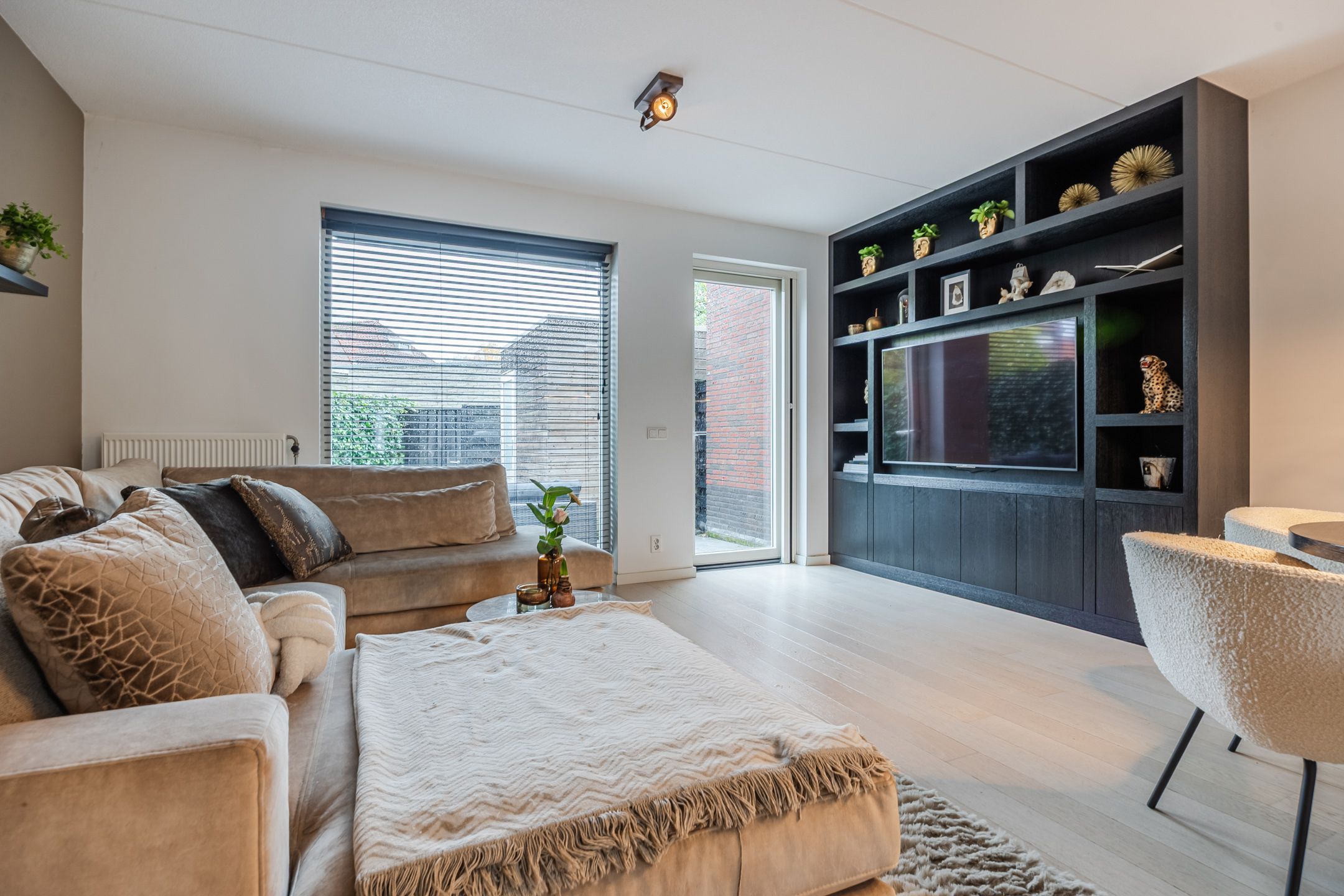 Foto 12 van Burgemeester Schoonheijtstraat 5