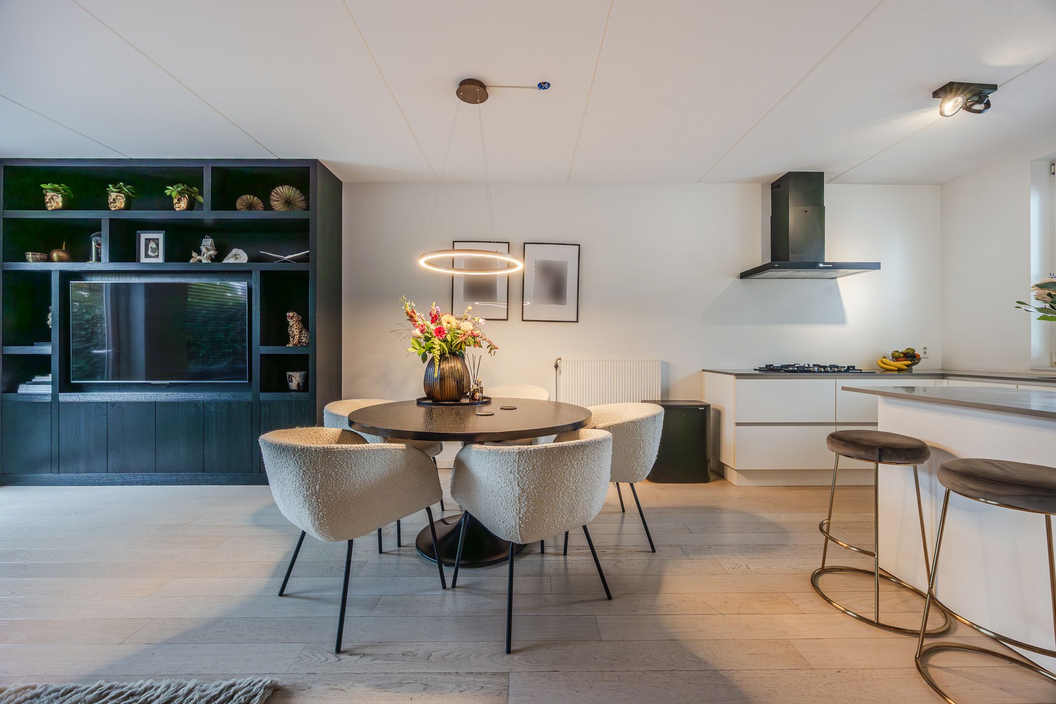 Foto 15 van Burgemeester Schoonheijtstraat 5