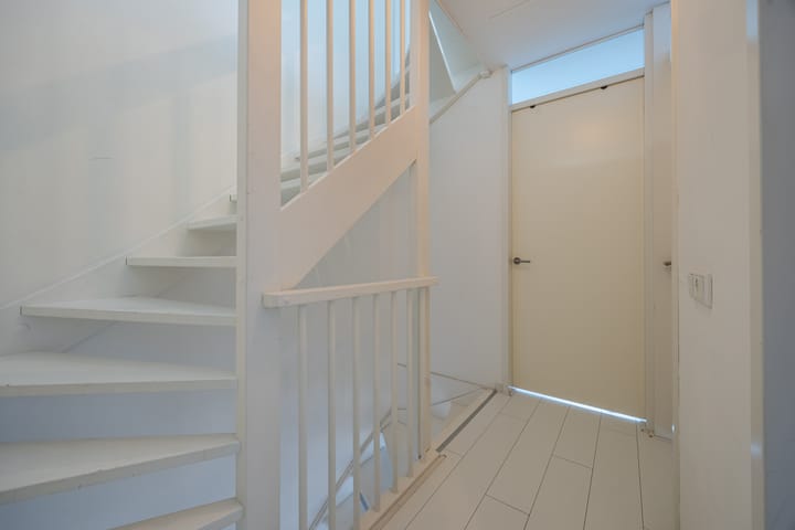 Photo 33 of Burgemeester Schoonheijtstraat 5