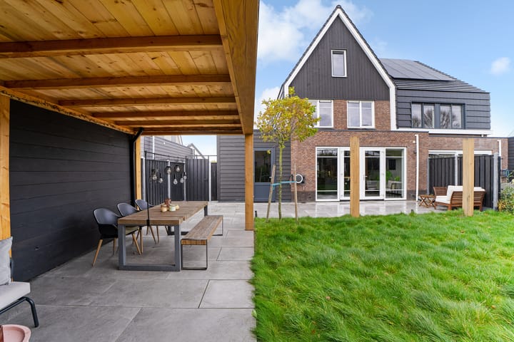 Foto 2 van Kershage 62