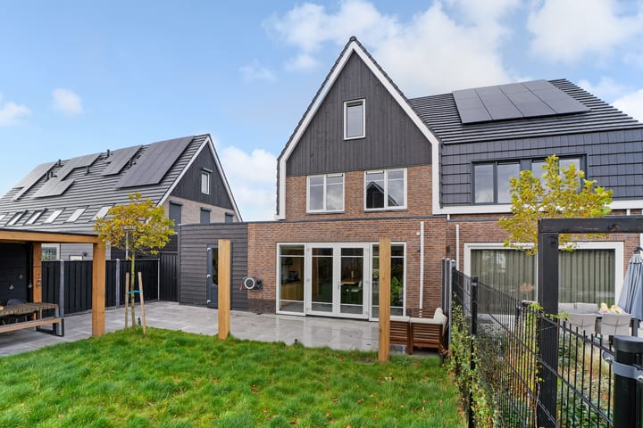 Foto 33 van Kershage 62